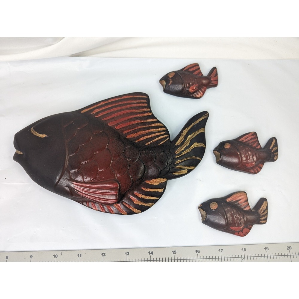 Chalkware Brown Fish Babies Wall Plaques Hanging Figurines Vintage‎